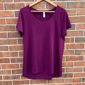 EUC Sz L LLR plum ss tunic “classic T” ✨